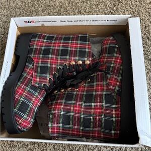Red Plaid Lace-Up Boots